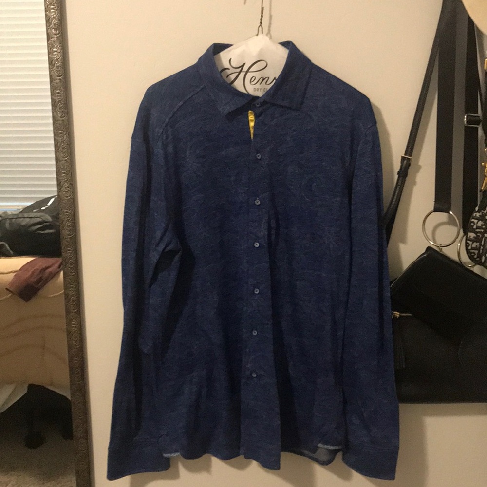 Robert Graham button down